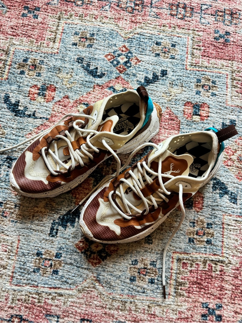 Sorel Brown Tan Hiking Sneakers